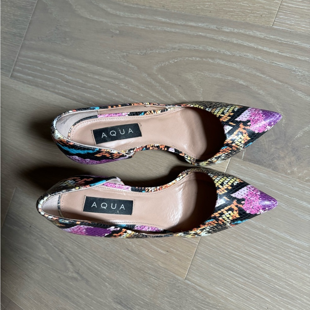 Aqua Women's Dion Half d'Orsay High-Heel Pumps - Picture 3 of 10